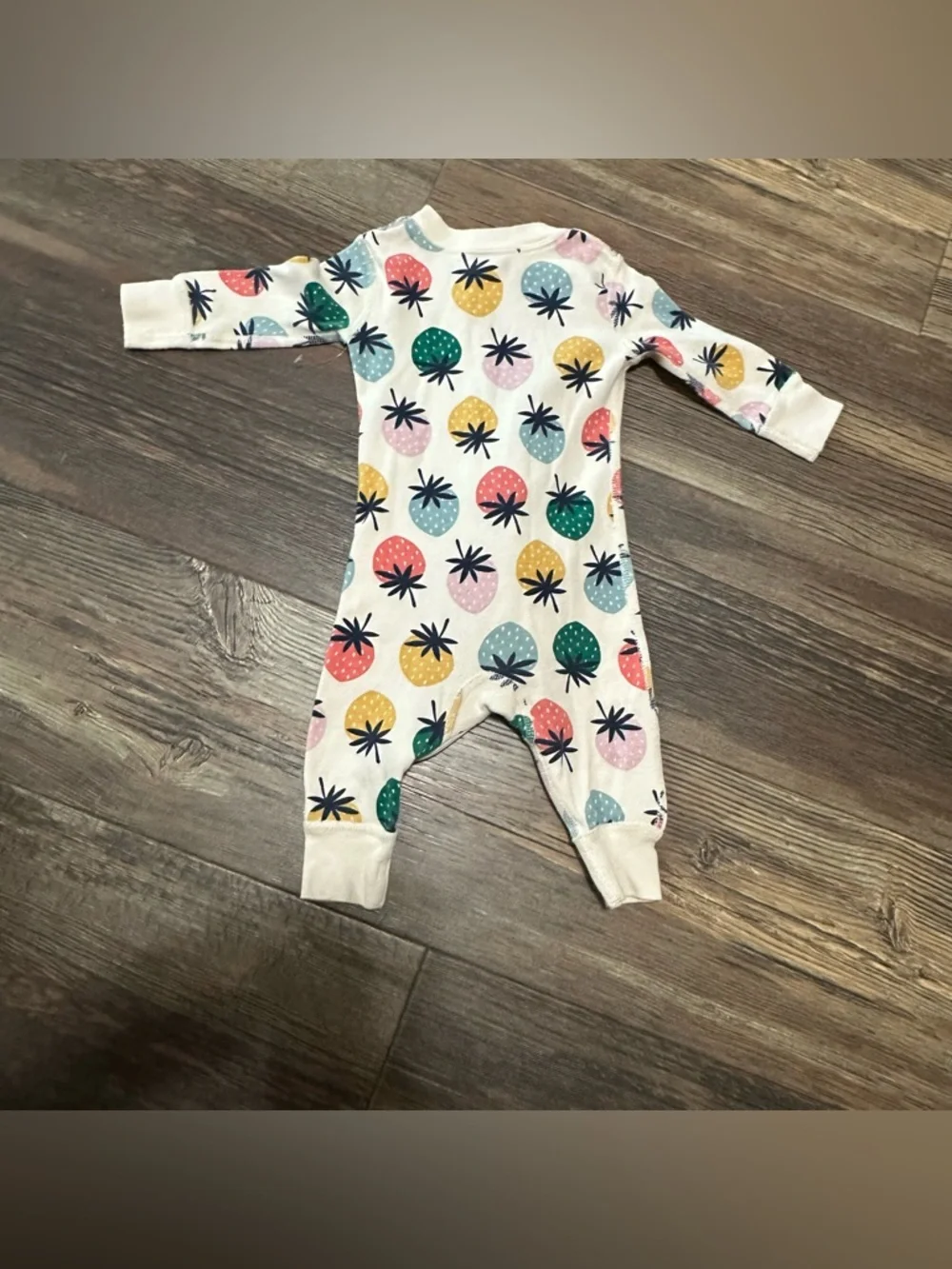 Hanna Andersson size 3-6 mo 60 cm strawberry sleeper outfit Organic cotton